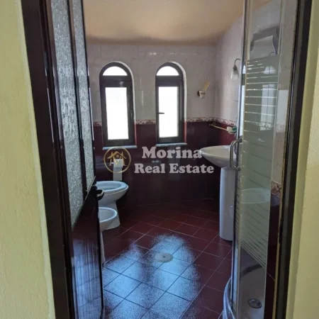 Tirane, shitet shtepi 4+1 Kati 3, 280 m² 515.000 € (Don Bosko)