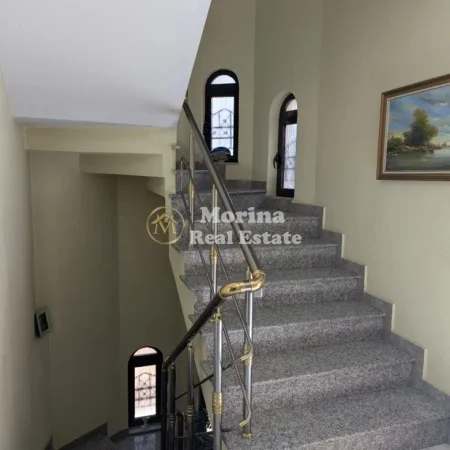 Tirane, shitet shtepi 4+1 Kati 3, 280 m² 515.000 € (Don Bosko)