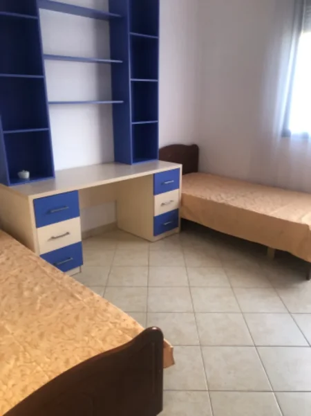 Tirane, jepet me qera apartament 3+1+Ballkon Kati 5, 120 m² 75.000 € (Panorama)