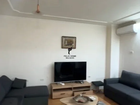 Tirane, jepet me qera apartament 2+1 Kati 2, 85 m² 800 € (BLLOK)
