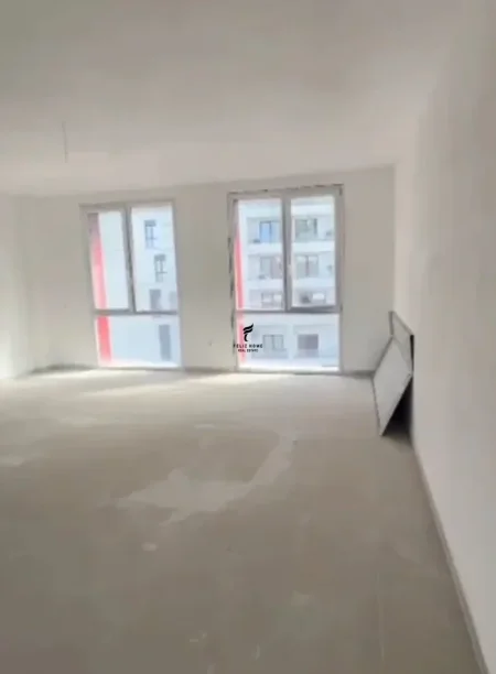 Shqiperi, jepet me qera zyre Kati 5, 148 m² 900 € (RRUGA E DIBRES)