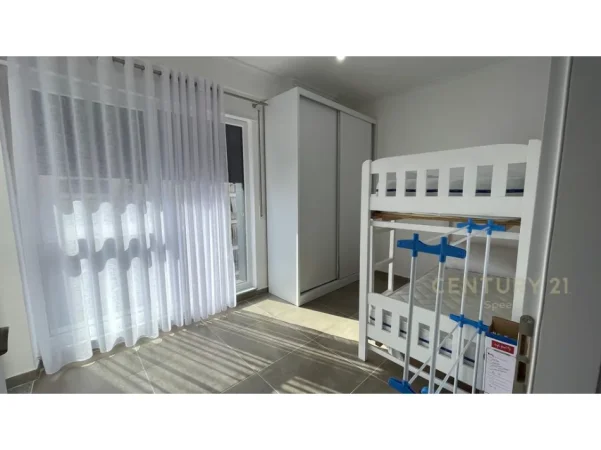 Tirane, jepet me qera apartament 2+1 Kati 5, 70 m² 450 € (5 maji)