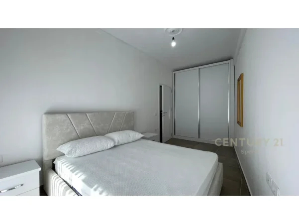 Tirane, jepet me qera apartament 2+1 Kati 5, 70 m² 450 € (5 maji)