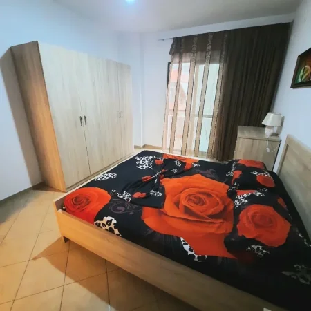 Tirane, jepet me qera apartament 1+1 Kati 2, 66 m² 120.000 € (5 MAJ)
