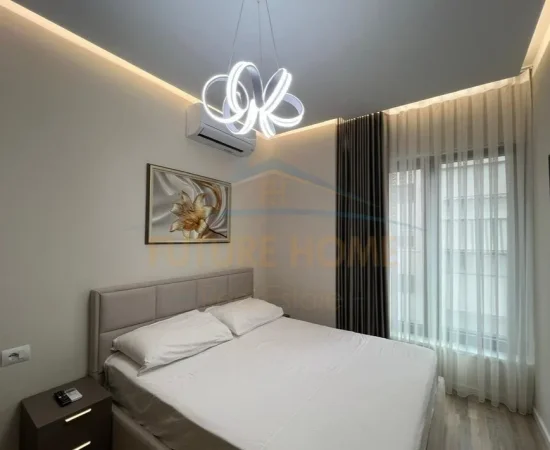 Tirane, jepet me qera apartament 1+1 , 71 m² 900 € (Rruga e Kosovarëve)