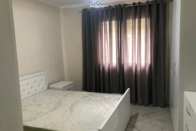 Tirane, jepet me qera apartament 1+1 Kati 2, 60 m² 480 € (Rruga Kongresi i Manastirit)