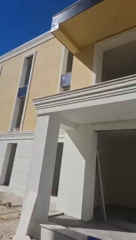 Tirane, shitet apartament 1+1 Kati 1, 80 m² 138.400 € (SAUKU VJETER)