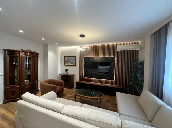 Tirane, shitet apartament 2+1 Kati 3, 110 m² 250.000 € (MINE PEZA)