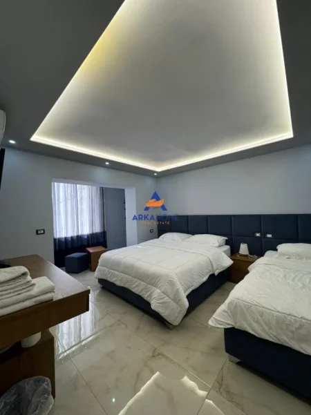 Tirane, jepet me qera hotel Kati 1, 600 m² 12.500 € 