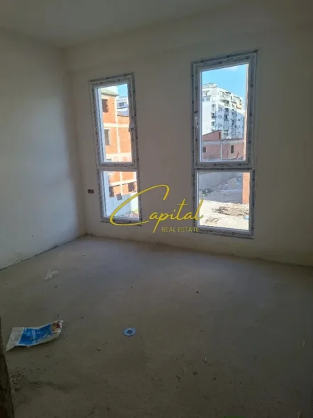 Tirane, jepet me qera apartament 1+1 Kati 7, 68 m² 105.000 € (ASTIR)