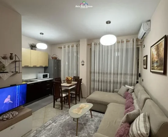 Tirane, jepet me qera apartament 1+1+Ballkon Kati 8, 65 m² 470 € (mikel maruli)
