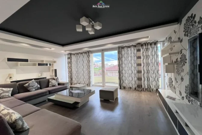 Tirane, jepet me qera Vile 3 Katshe , 500 m² 1.500 € (Rruga Iljaz Cerga)