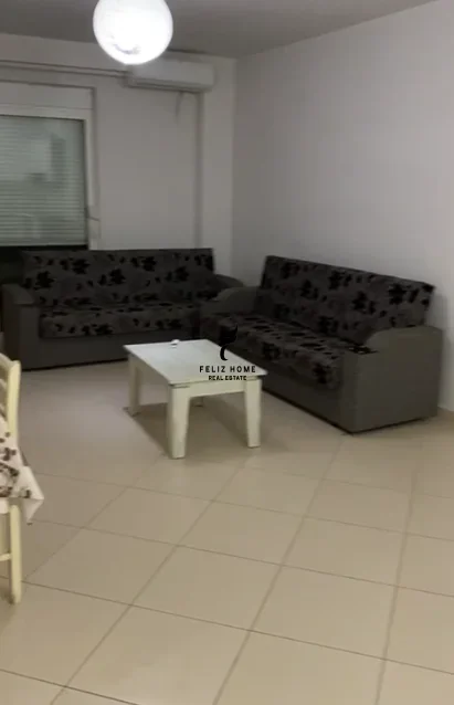 Tirane, jepet me qera apartament 2+1 Kati 3, 96 m² 540 € (SELITE)