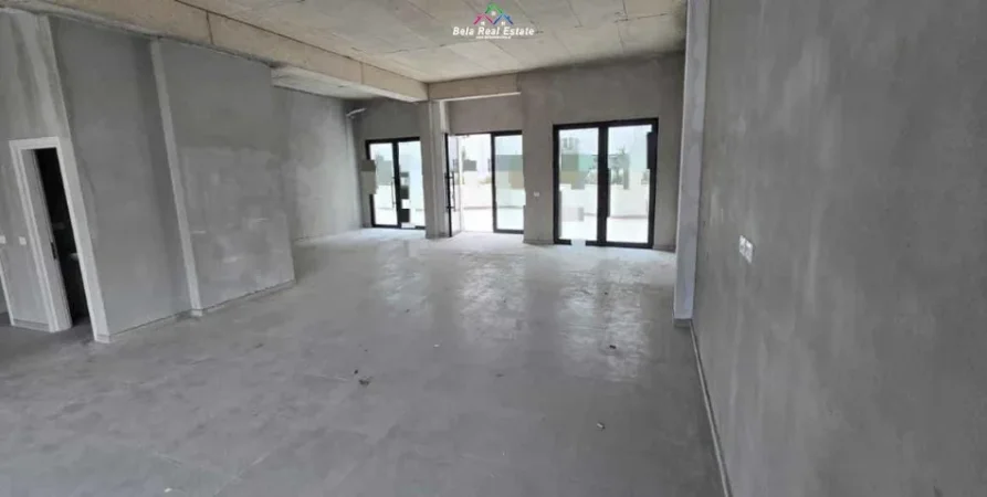 Tirane, jepet me qera zyre Kati 2, 125 m² 1.150 € (river residenc)