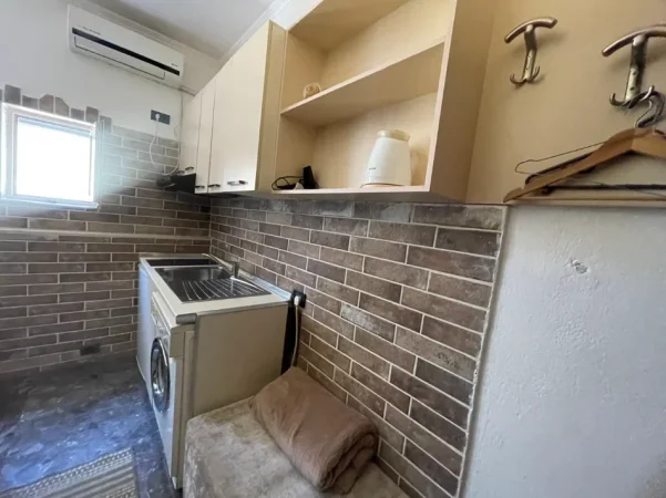 Tirane, jepet me qera garsonier 1+1 Kati 1, 40 m² 350 € (concod center)