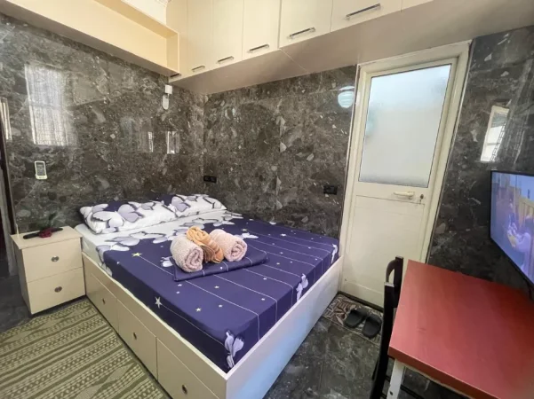 Tirane, jepet me qera garsonier 1+1 Kati 1, 40 m² 350 € (concod center)