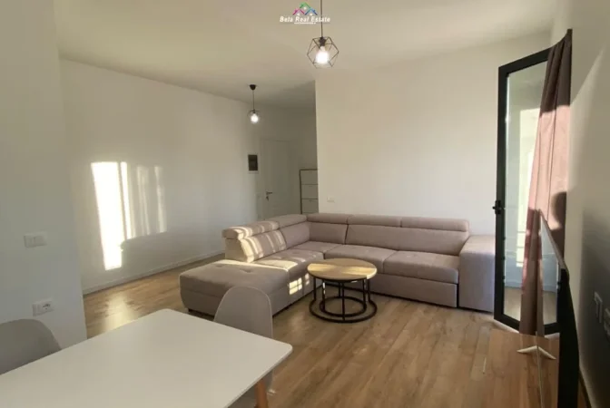 Tirane, jepet me qera Vile 2+1 Kati 2, 85 m² 480 € (babrru)