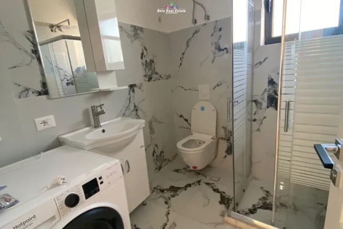 Tirane, jepet me qera Vile 2+1 Kati 2, 85 m² 480 € (babrru)