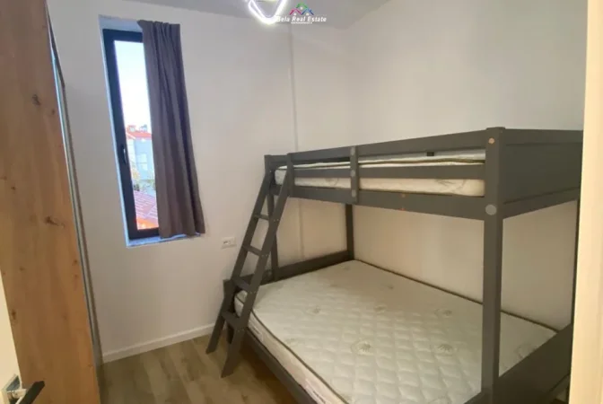 Tirane, jepet me qera Vile 2+1 Kati 2, 85 m² 480 € (babrru)