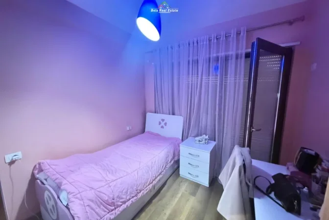 Tirane, shes apartament 3+1 Kati 2, 120 m² 345.000 € (kopshti botanik)