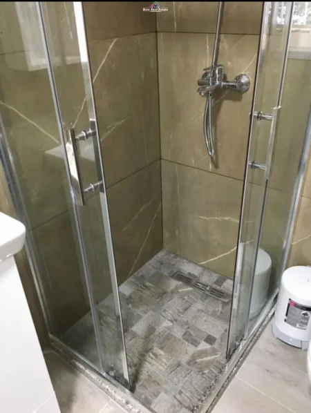 Tirane, jepet me qera apartament 1+1+Ballkon Kati 2, 60 m² 480 € (kongresi manastirit)