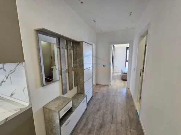 Tirane, shitet apartament 2+1+Ballkon Kati 6, 108 m² 249.780 € (Bulevardi i Ri)