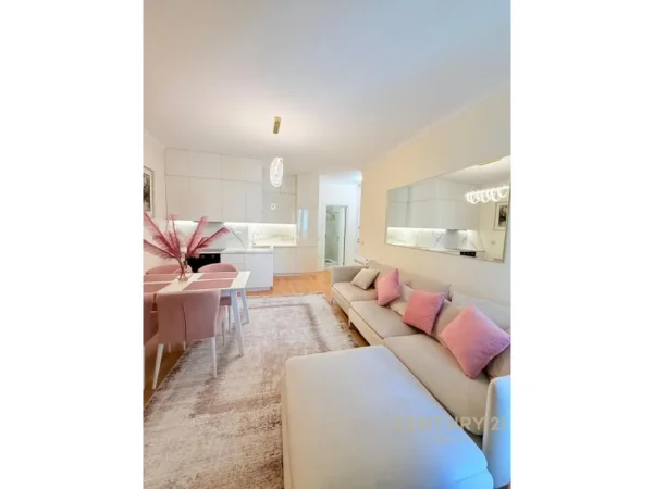 Tirane, jepet me qera apartament 2+1+Aneks+Ballkon Kati 6, 80 m² 1.200 € 