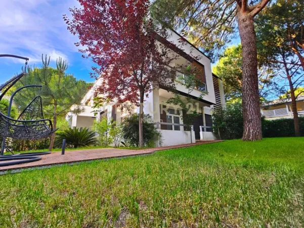 Durres, shes Vile 2 Katshe , 736 m² 800.000 € (Lura 1)