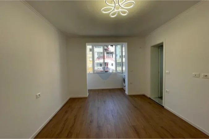 Tirane, shitet garsonier , 30 m² 98.004 € 