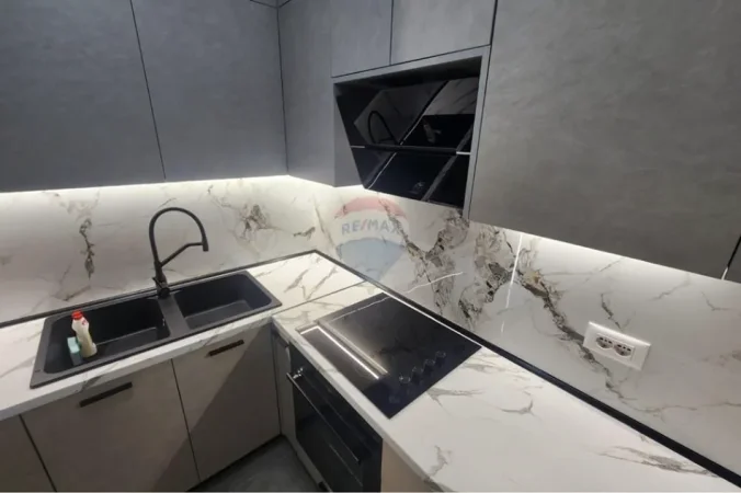 Tirane, shitet apartament , 84 m² 155.001 € 