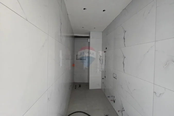 Tirane, shitet apartament , 105 m² 200.001 € 