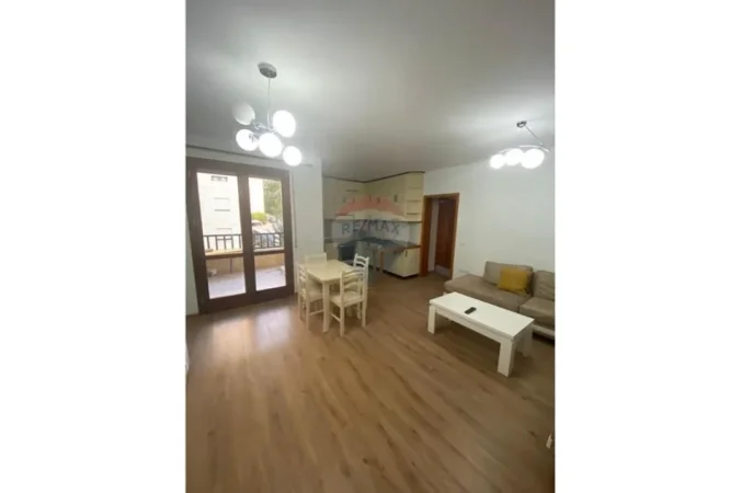 Tirane, shitet apartament , 73 m² 135.850 € 