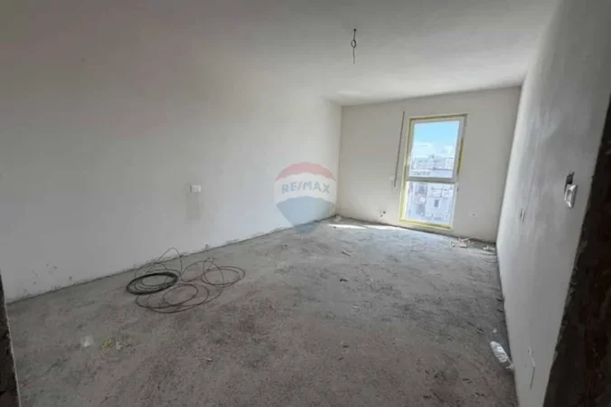 Tirane, shitet apartament , 121 m² 250.700 € 