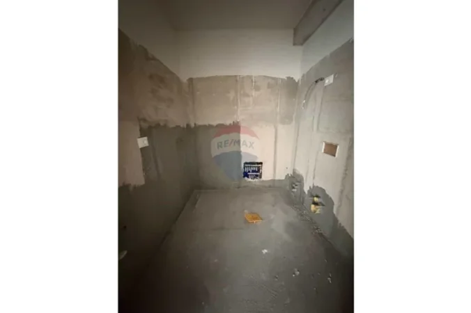 Tirane, shitet apartament , 121 m² 250.700 € 