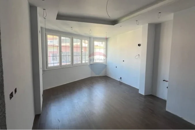 Tirane, shitet apartament , 54 m² 88.150 € 