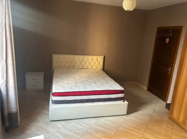 Tirane, shitet apartament 2+1 Kati 2, 108 m² 170.000 € (Astir)