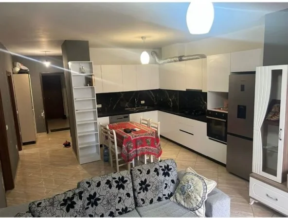 Tirane, shitet apartament 2+1 Kati 2, 108 m² 170.000 € (Astir)