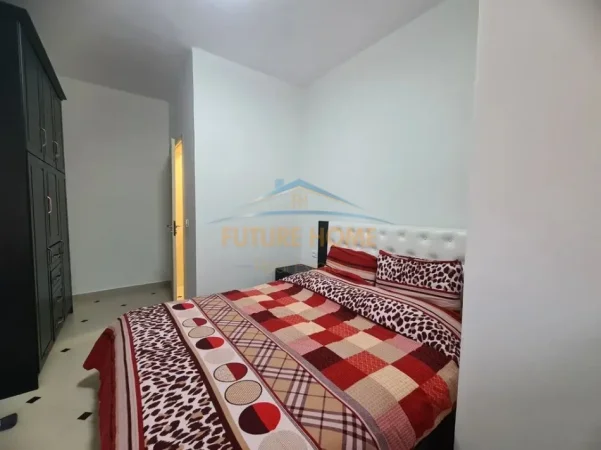 Tirane, jepet me qera apartament 2+1+2 Kati 8, 105 m² 500 € (Yzberisht , Rruga Rexhep Shala.)