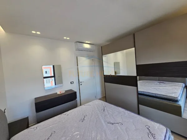 Tirane, shitet apartament 2+1+Ballkon Kati 6, 108 m² 249.780 € 