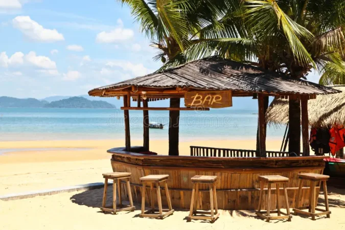 Durres, jap me qera lokal BEACH BAR TEK SHKEMBI I KAVAJES 60 M2