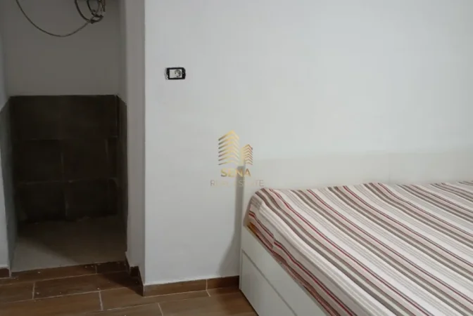 Shqiperi, jepet me qera apartament 1+1 Kati 1, 50 m² 350 € (Brryl)