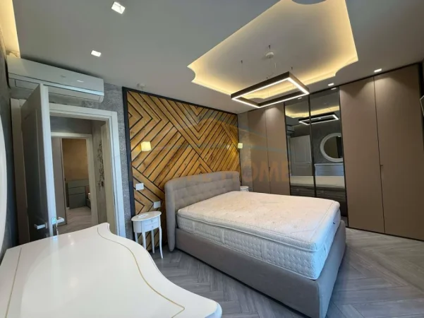 Tirane, shitet apartament 2+1 Kati 4, 105 m² 300.000 € (Fiore di Bosco)