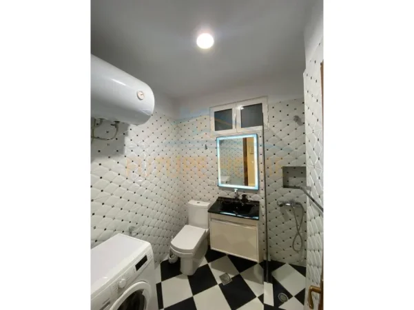 Tirane, shitet apartament 2+1 Kati 4, 102 m² 250.000 € (Mine Peza)