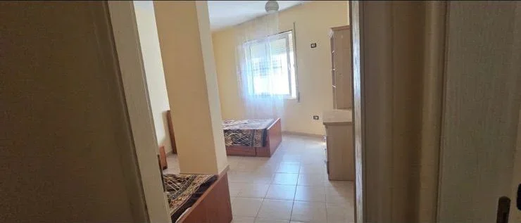 Tirane, jepet me qera apartament 2+1 Kati 5, 96 m² 550 € (LIQENI I THATE)