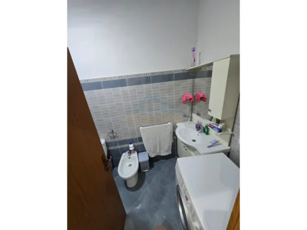 Durres, shitet apartament 1+1+Ballkon Kati 11, 70 m² 140.000 € 