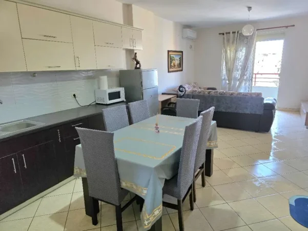 Tirane, jepet me qera apartament 1+1 Kati 7, 60 m² 380 € (ASTIR)