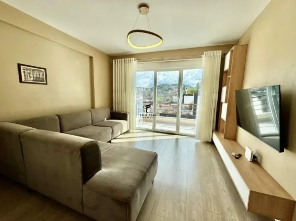 Tirane, shitet apartament 2+1 Kati 4, 105 m² 278.000 € (LIQENI I THATE)