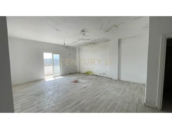 Durres, shitet apartament 3+1 Kati 7, 93 m² 100.000 € 