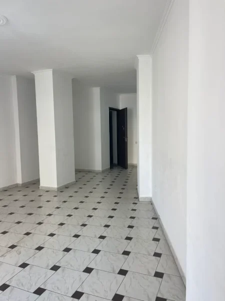 Tirane, shitet apartament 2+1+Ballkon Kati 3, 121 m² 169.700 € (Astir)