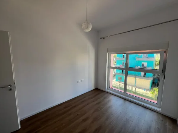Tirane, jepet me qera apartament 1+1+Ballkon Kati 5, 51 m² 350 € (Rruga Pasho Hysa)
